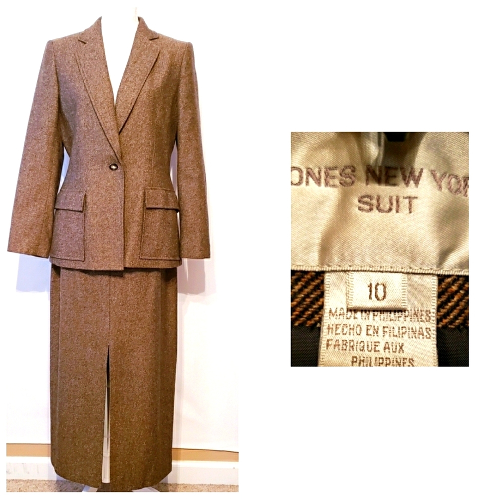 Jones New York skirt Suit